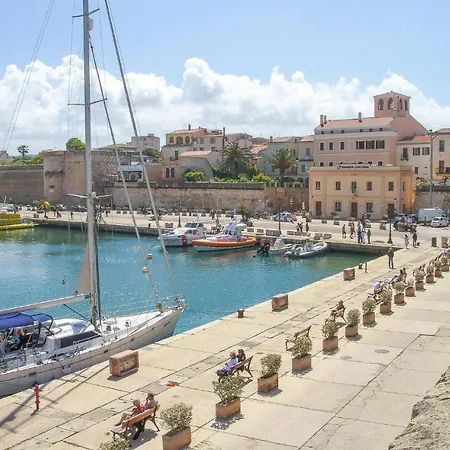 1 Bedroom Stunning In Apartment Alghero