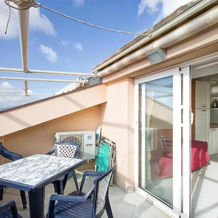 Lejlighed 1 Bedroom Stunning In